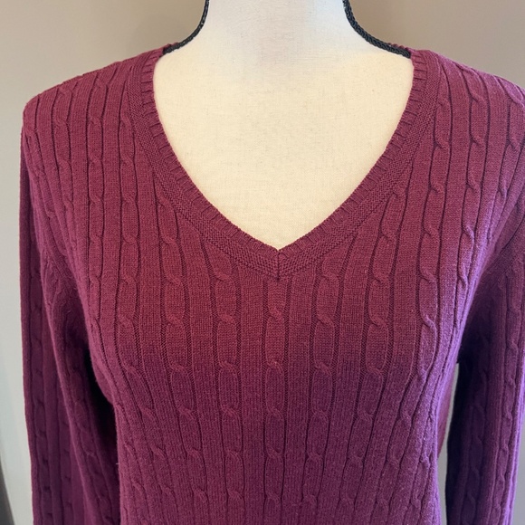 Croft & Barrow Cable Knit Wine V-neck Pullover Sweater Long Sleeve, Size Large - Picture 2 of 12